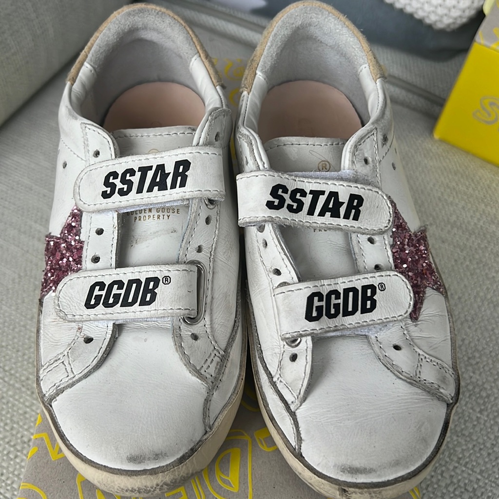Golden Goose 29 Pink Glitter Star Velcro Sneaker